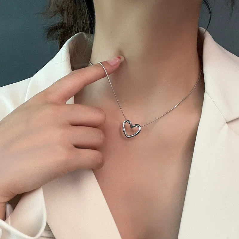 Trendy Hollow Heart Jewelry Gift