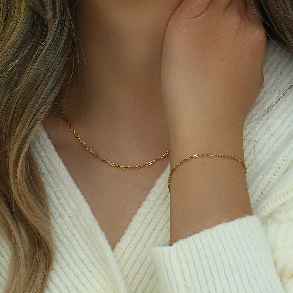 Classic Clavicle Chain Bracelet