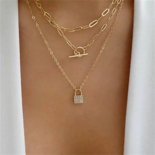 Find the Perfect Necklace: Miracle Fashion's Best
