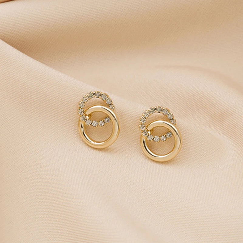 Gold Color Double Hoop Geometric Stud Earrings Sparkly Inlaid Rhinestone Earrings Female Fashion Light Luxury Ear Jewelry