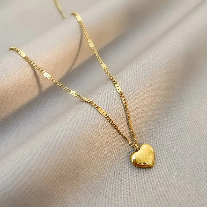 Women’s Gold Heart Pendant - GulnarStar