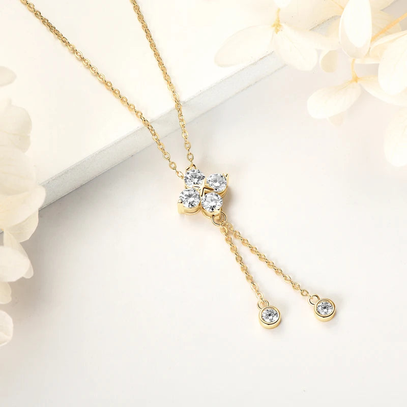 Women’s Moissanite Flower Necklace
