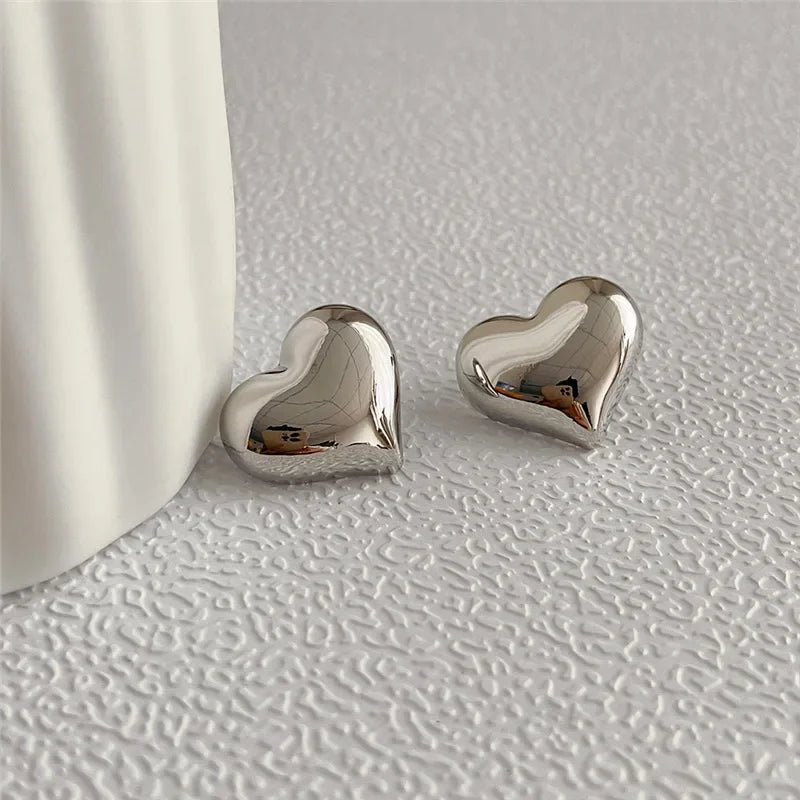 LATS Smooth Gold Heart Earrings for Women .